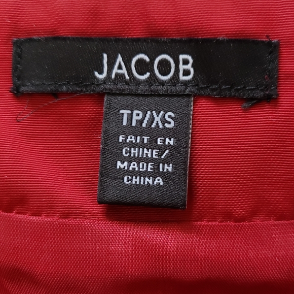 Red off-the-shoulder dress - Picture 3 of 6